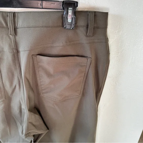 34X33 Lululemon ABC Pants Classic Fit Warpstreme Color Dk Green Retail $128